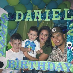 Meet your Posher, Wendy